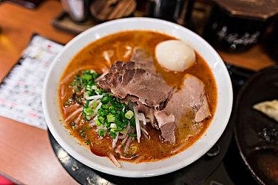 节奏点击动作游戏《一键除王》正式推出获得好评